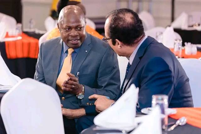 A conversation at an event